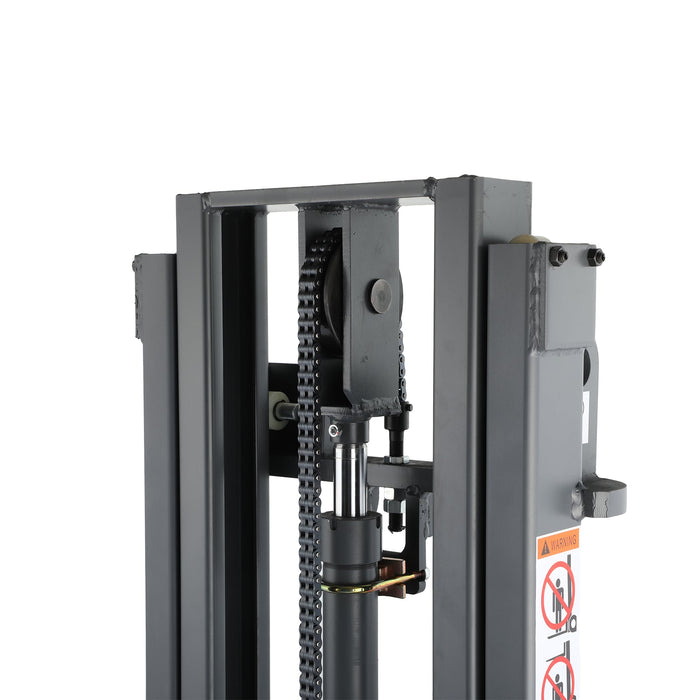 Xilin CPD05W-118 counterbalanced stacker rear view