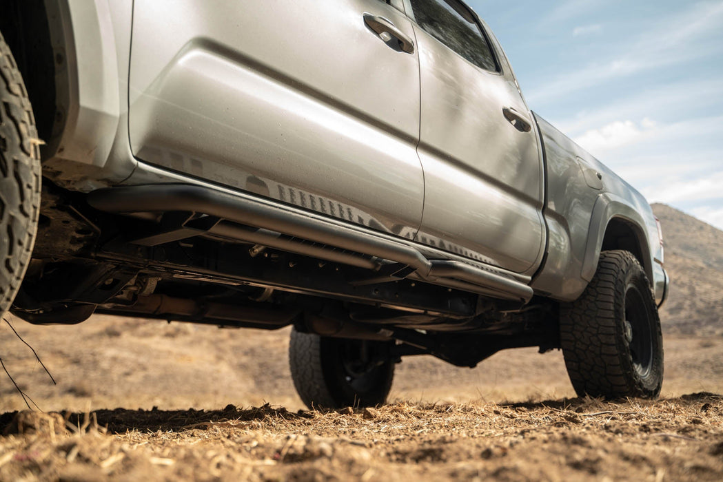 DV8 Offroad 2016-2023 Toyota Tacoma Crew Cab OE Plus Side Steps – on the trail, image 6 of 12