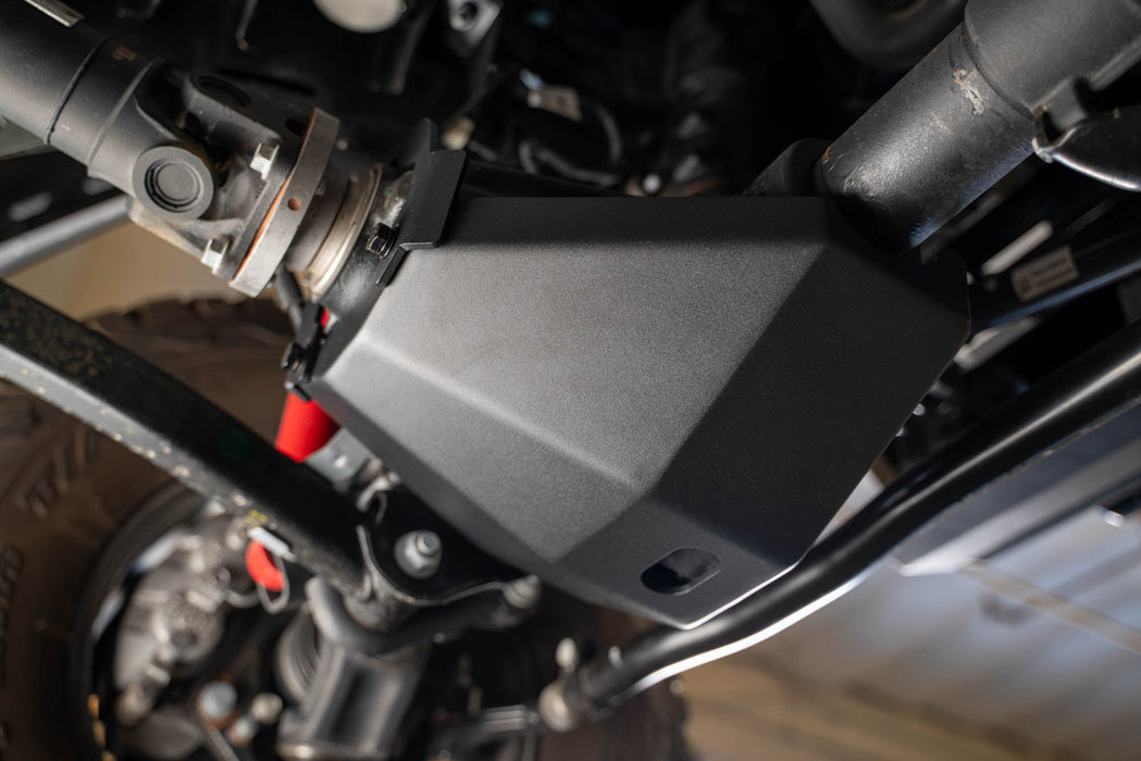 DV8 2018-2026 Jeep Wrangler JL & Gladiator JT Dana 44 Front Differential Skid Plate – installed on vehicle, image 3 of 14