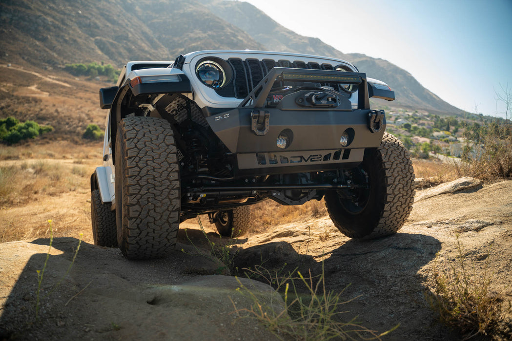 DV8 2018-2026 Jeep Wrangler JL & Gladiator JT Dana 44 Front Differential Skid Plate – installed on vehicle, image 7 of 14