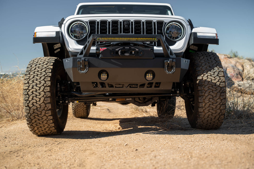DV8 2018-2026 Jeep Wrangler JL & Gladiator JT Dana 44 Front Differential Skid Plate – installed on vehicle, image 10 of 14