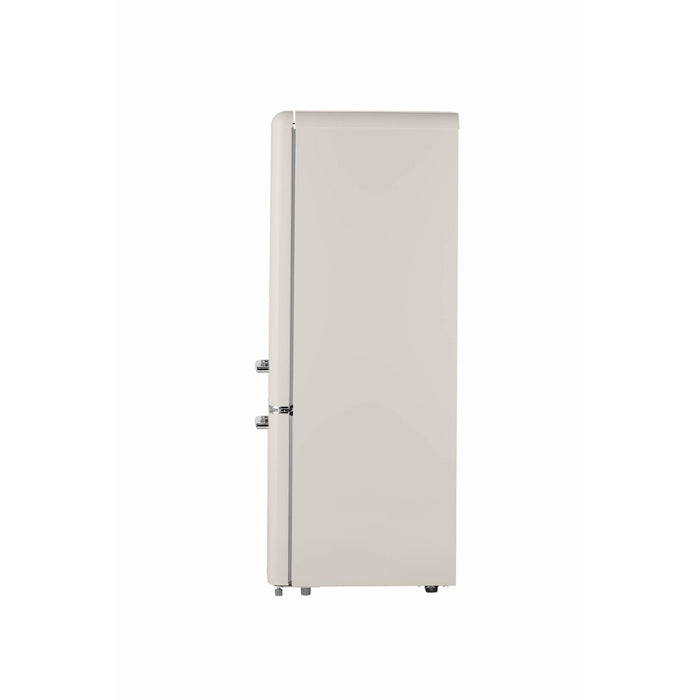 iio FF1 Fun 7 Cu. Ft. Retro Refrigerator With Bottom Freezer MRB192-07 IIO Kitchen