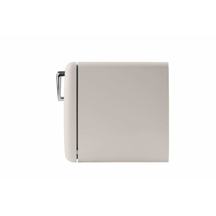 iio FF1 Fun 7 Cu. Ft. Retro Refrigerator With Bottom Freezer MRB192-07 IIO Kitchen