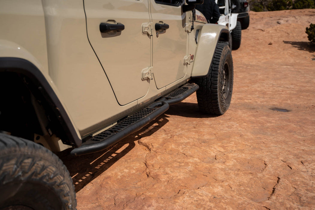 DV8 Offroad 2020-2026 Jeep Gladiator JT OE Plus Side Steps – on the trail, image 12 of 18