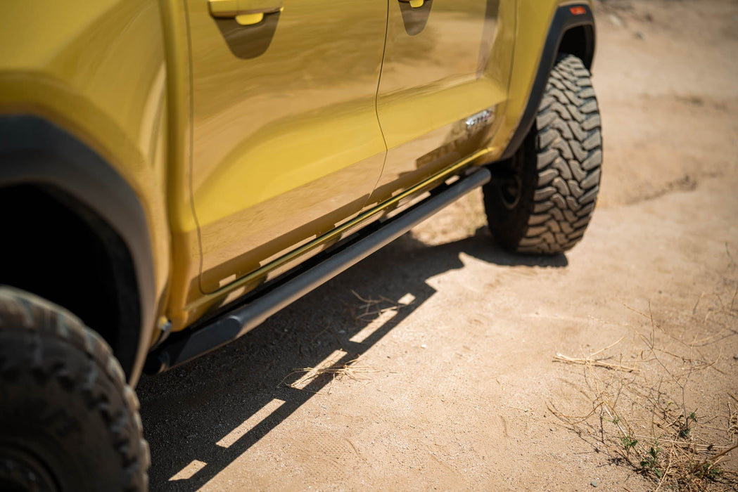 DV8 Offroad 2023-2025 Chevy Colorado & GMC Canyon Rock Sliders – on the trail, image 5 of 12
