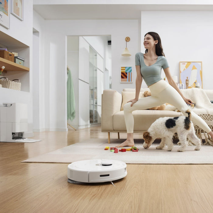 【Certified Refurbished 90% New】Roborock Qrevo Robot Vacuum with Multifunctional Dock