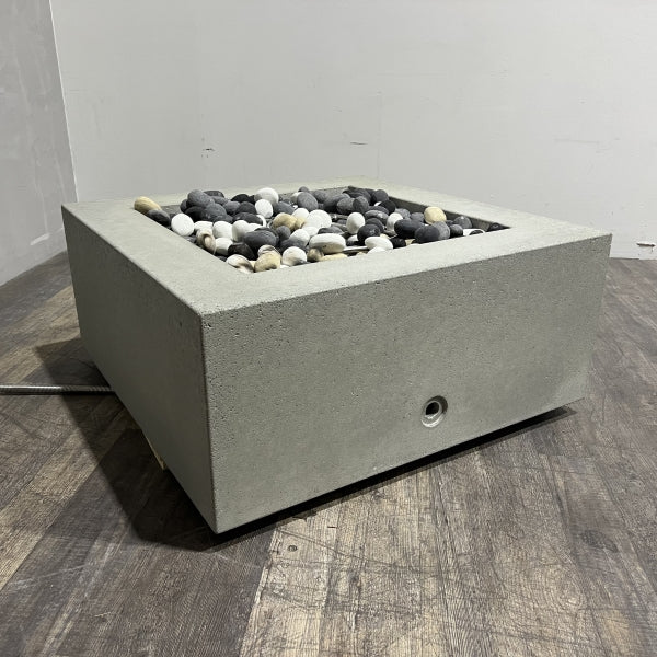 Starfire Designs Gravity 36" Square Concrete Gas Fire Pit - Rustic Natural Grey - IN STOCK Starfire Designs