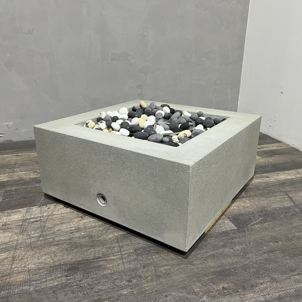 Starfire Designs Gravity 36" Square Concrete Gas Fire Pit - Rustic Natural Grey - IN STOCK Starfire Designs