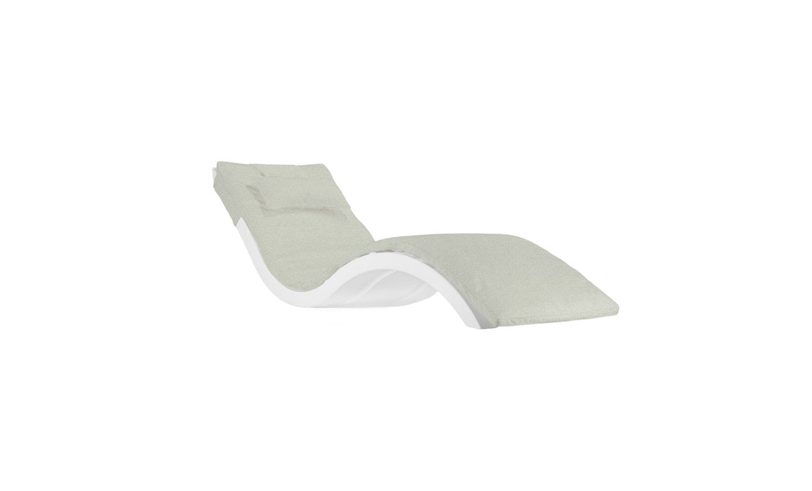 Ledge Lounger Signature Chaise Cushion With Pillow — STD Fabric - 4651 Silver
