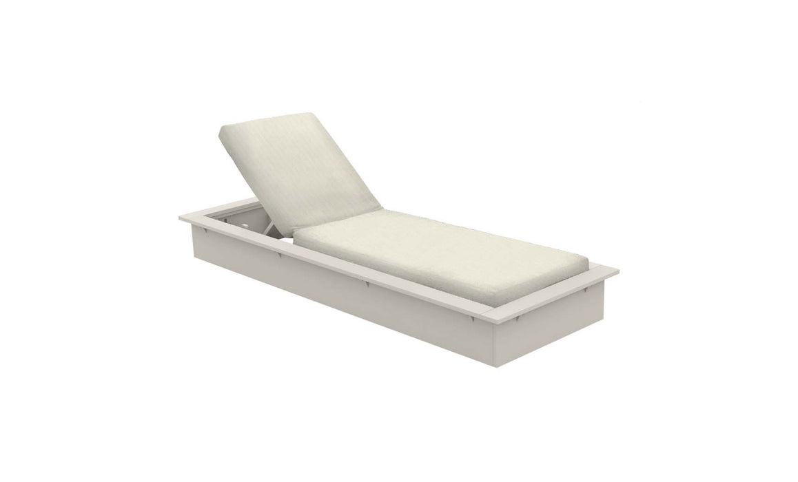 Ledge Lounger Echo Chaise — Cloud Base-4642 Oyster Fabric