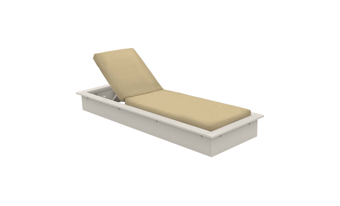 Ledge Lounger Echo Chaise — Cloud Base-4633 Linen Fabric