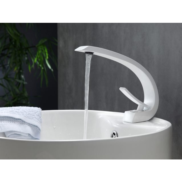 KubeBath Aqua Arcco Chrome Single Lever Modern Bathroom Vanity Faucet