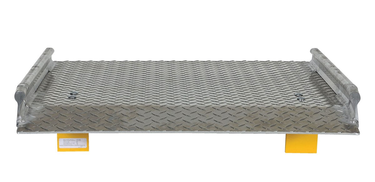 Vestil AHTD-3036 aluminum diamond tread hand truck dock board with curbs - view 4