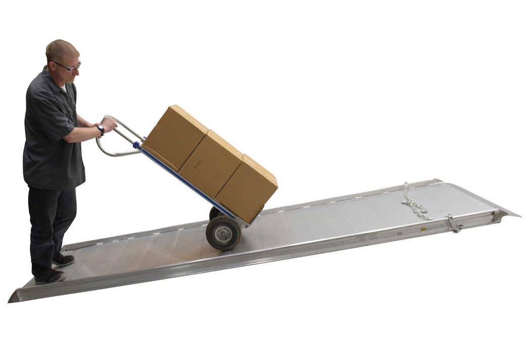 Vestil AWR-38-12A aluminum wheel walk ramp overlapping style - view 5