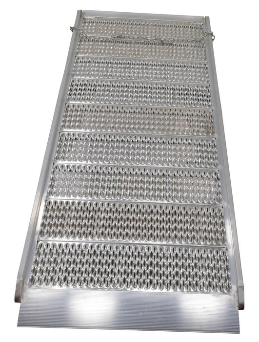 Vestil AWR-G-38-10A aluminum grip-strut walk ramps - view 3