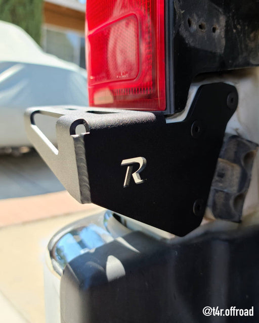 Rago Fabrication 1996-2002 3rd Gen Toyota 4Runner Antenna Mount – image 2 of 8