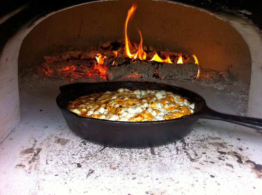 Chicago Brick Oven 750 Hybrid Countertop Pizza Oven (Residential) No SKIRT | Dual Fuel (Gas and Wood)