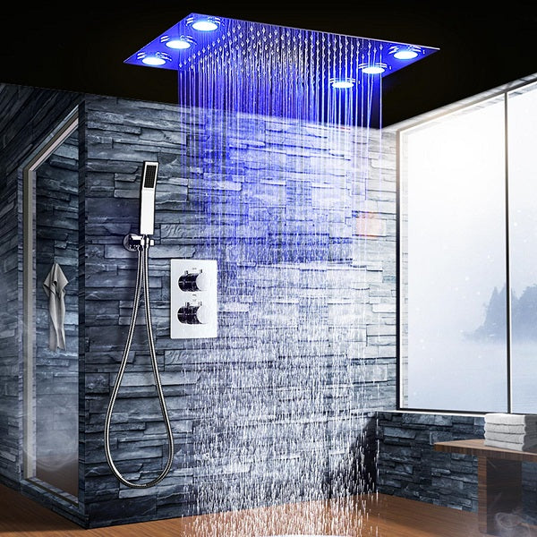 Cascada Luxury 14”x20” LED Shower Set - Detail View