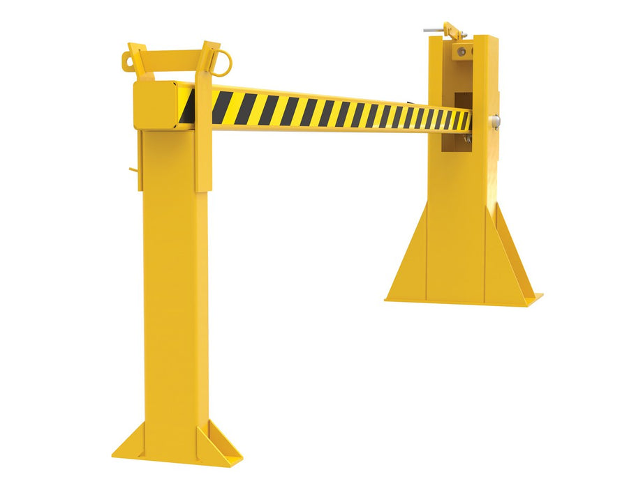 Vestil DJG-100MW steel dock barricade manual hand crank - view 3