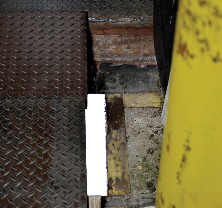 Vestil DRAFT-18 vinyl dock seal draft blocker - view 4