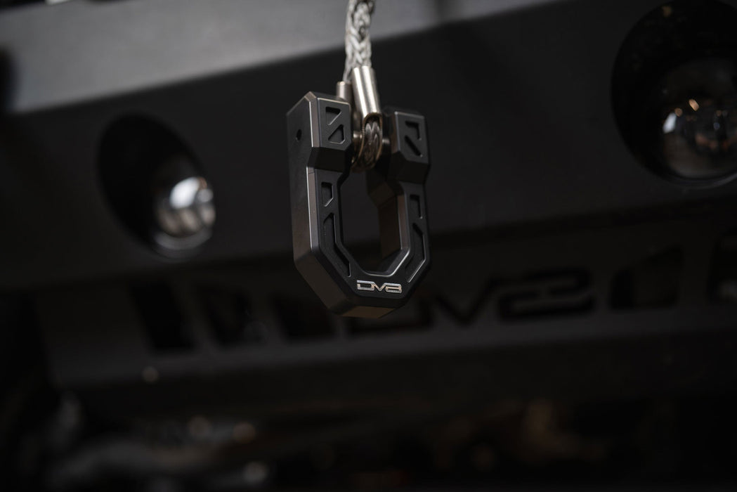 DV8 Offroad Xtract Winch Fairlead Closed System – installed on vehicle, image 6 of 18