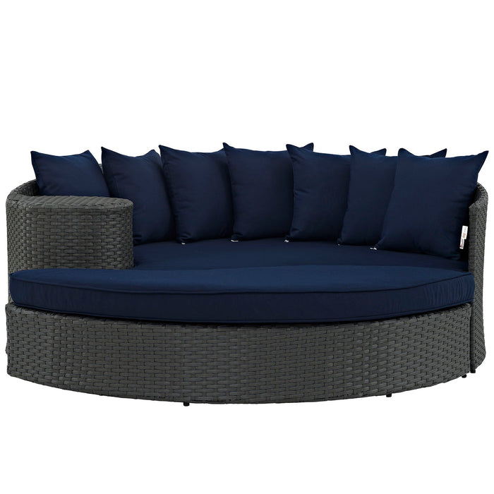 Sojourn Outdoor Patio Sunbrella® Daybed by Modway - control panel detail