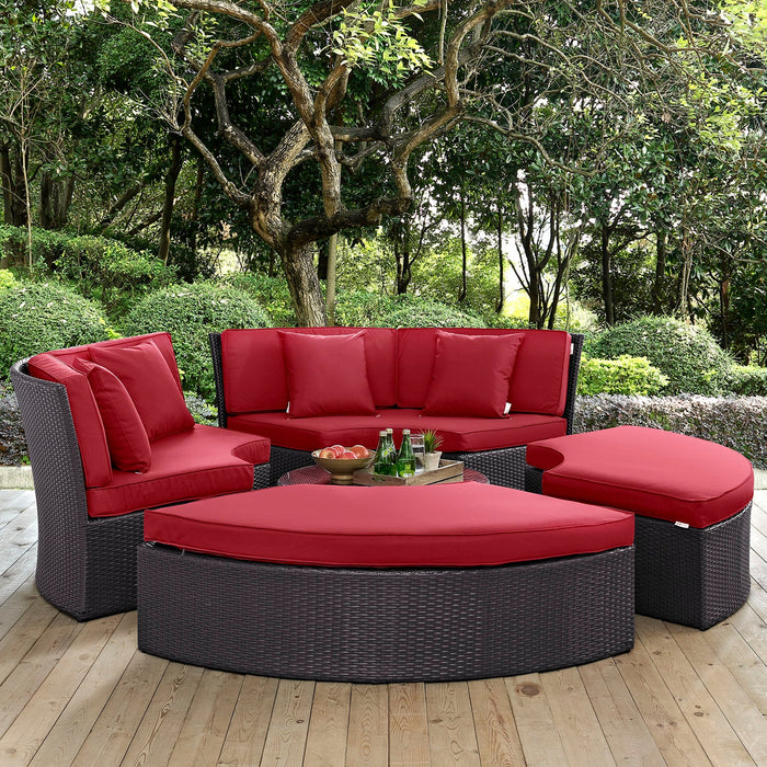 Convene Circular Outdoor Patio Daybed Set