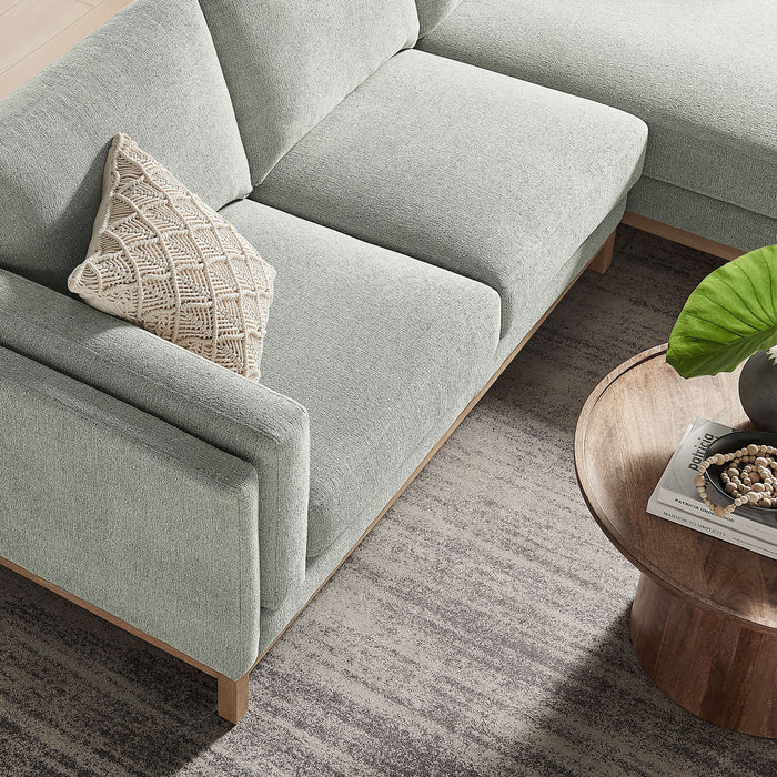 Roscoe Right-Facing Upholstered Sectional Sofa with Chaise