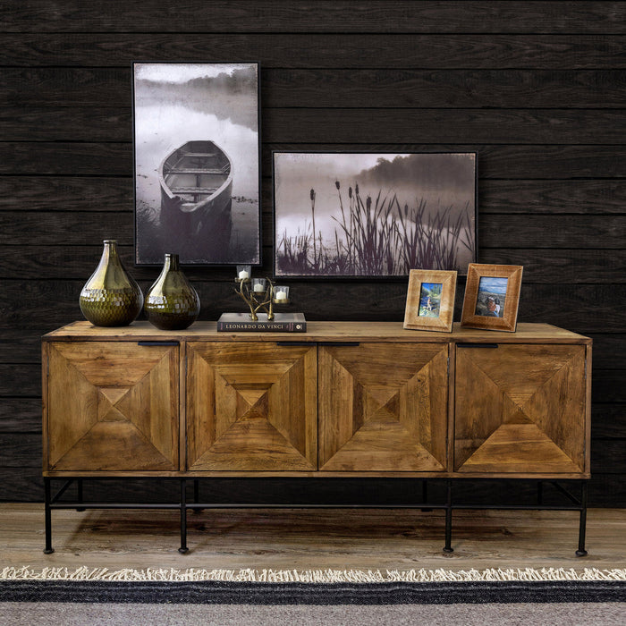 Park Hill Collections Lodge Bryce Entertainment Console EFC20146 Park Hill Collection