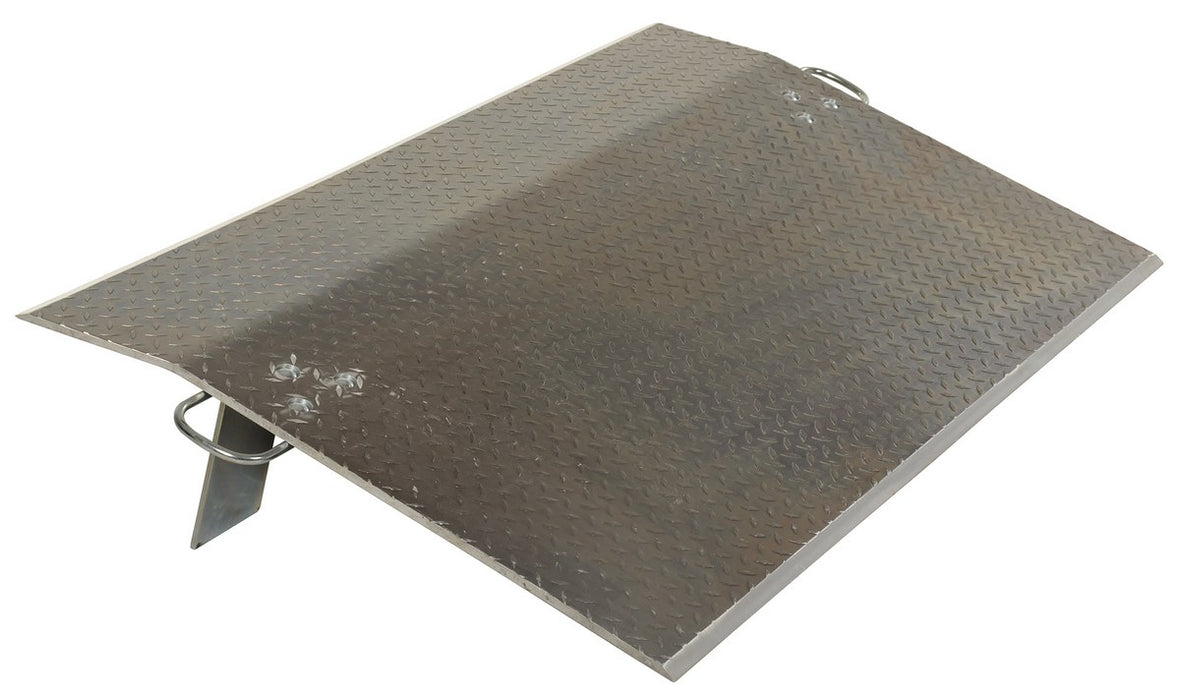 Vestil EH-6036 Aluminum Economizer Dock Plate 60 in. x 36 in. 1/2 in. Plate Thickness 6,600 lb. Capacity Silver