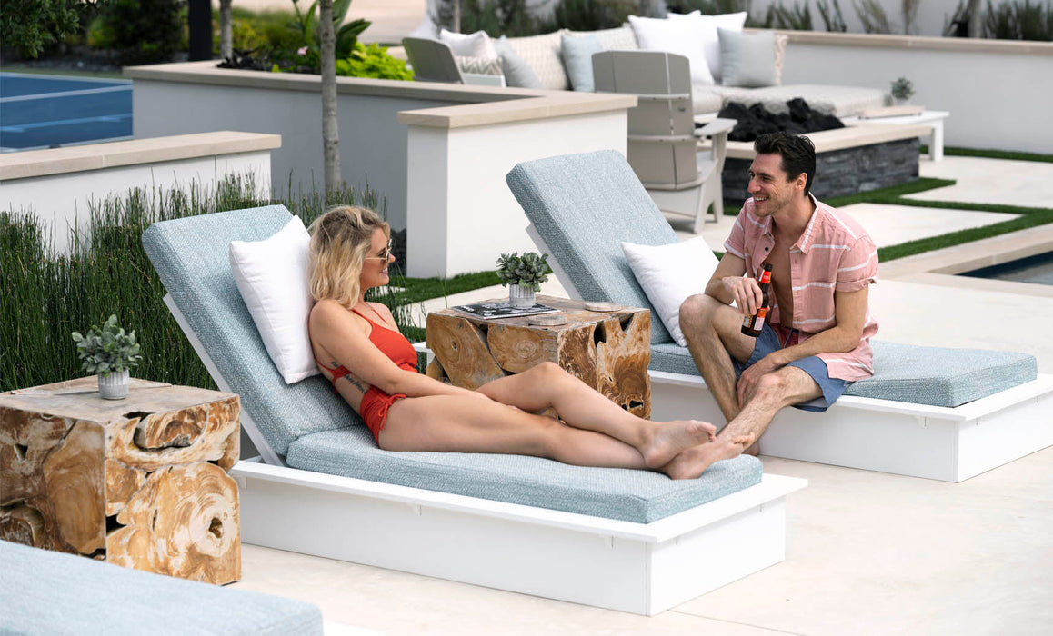 Ledge Lounger Echo Chaise — view 2