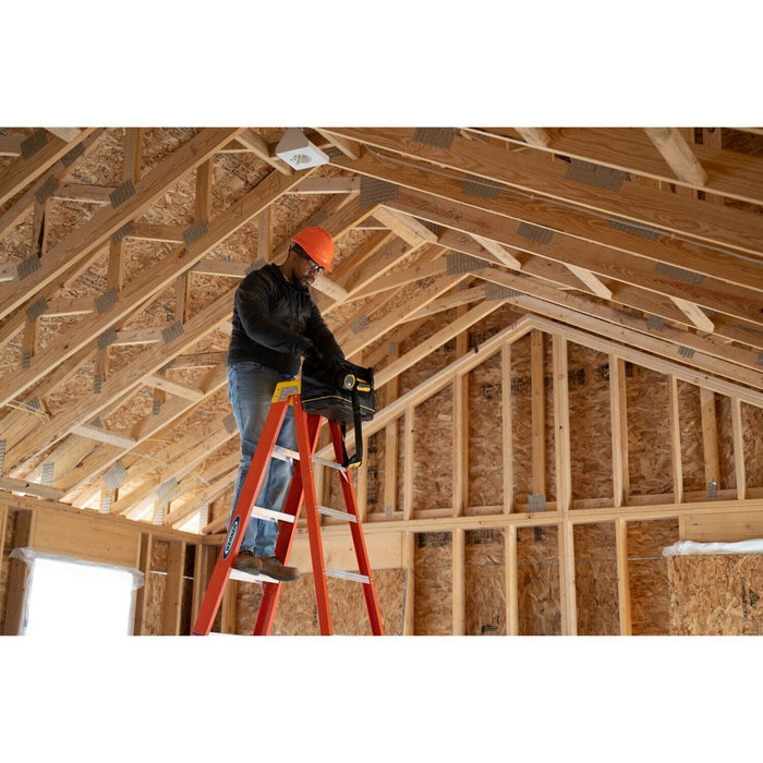 Vestil FBSL-10 fiberglass step ladder - view 4