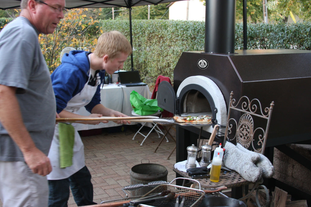 Chicago Brick Oven 500 Countertop | Wood Fired Pizza Oven | 27" x 22" Cooking Surface