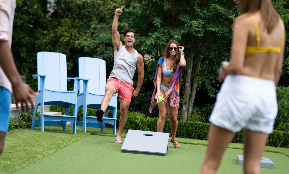 Ledge Lounger Cornhole Toss — view 4