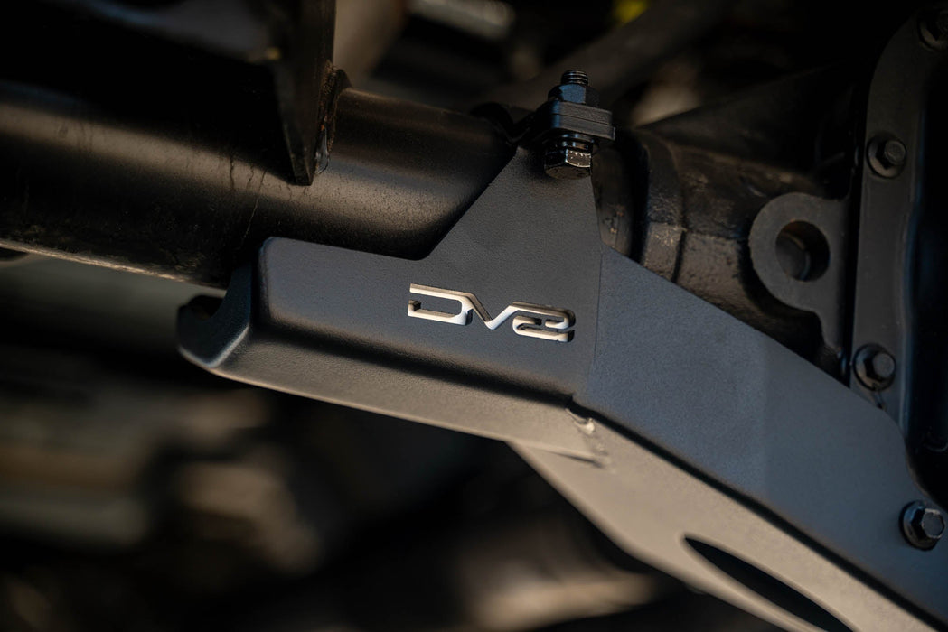 DV8 Offroad 2018-2026 Jeep Wrangler JL & Gladiator JT Rear D44 Differential Skid Plate – installed on vehicle, image 6 of 9