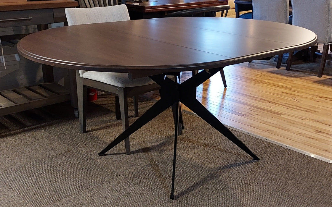 Jefferson Single Pedestal Table with Extension