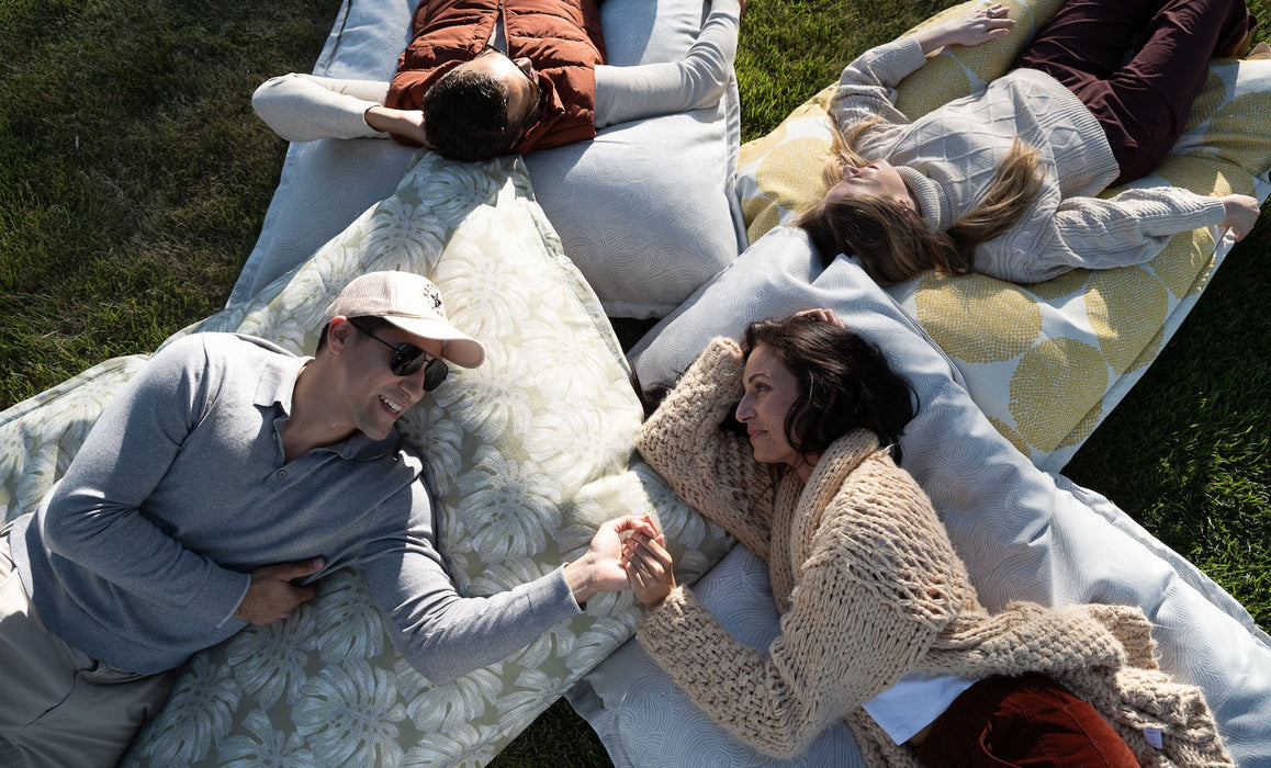 Ledge Lounger Laze Pillow — view 4