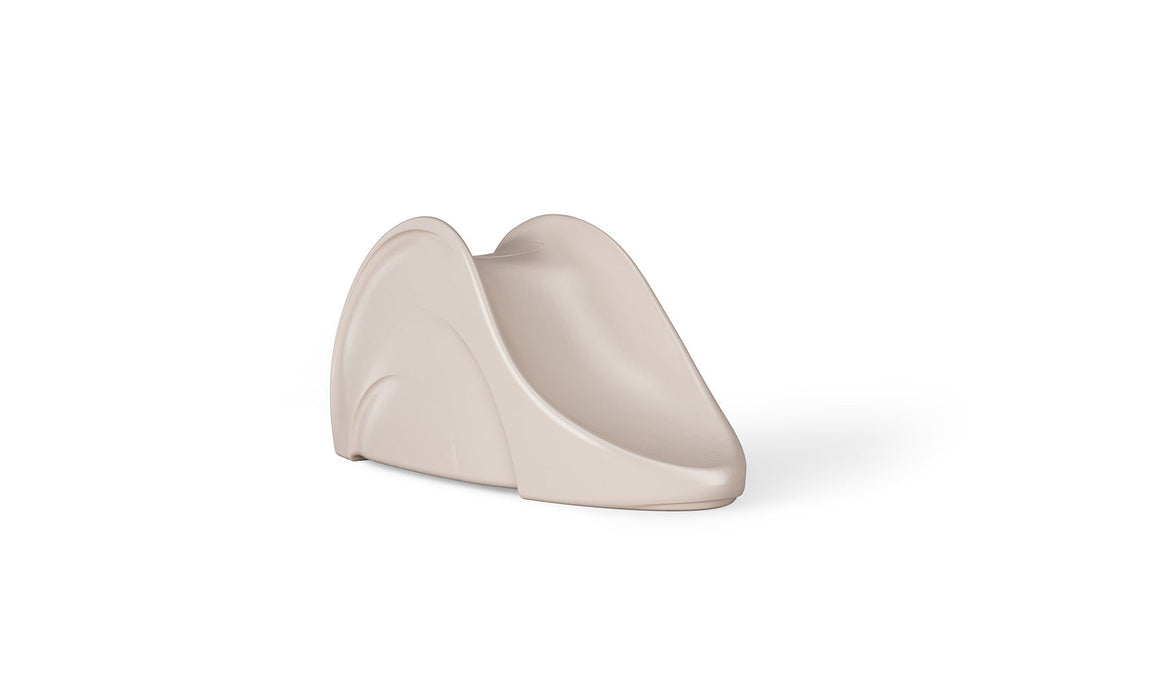 Ledge Lounger Signture Slide — e-Cloud