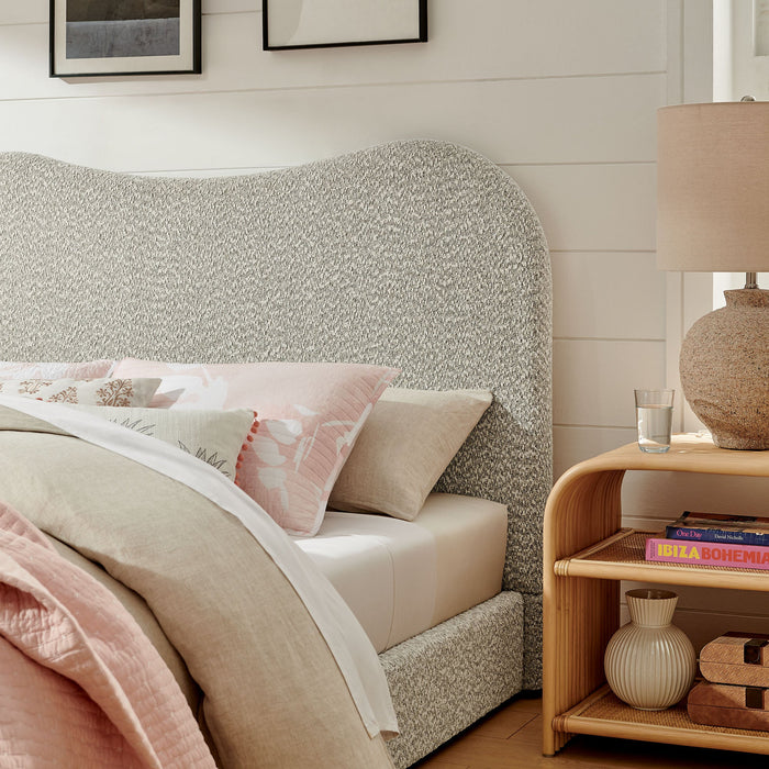Seluna Boucle Queen Platform Bed