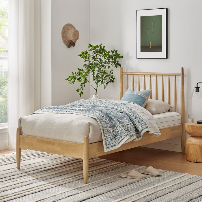 Zane Spindle Bed Light Oak / Twin