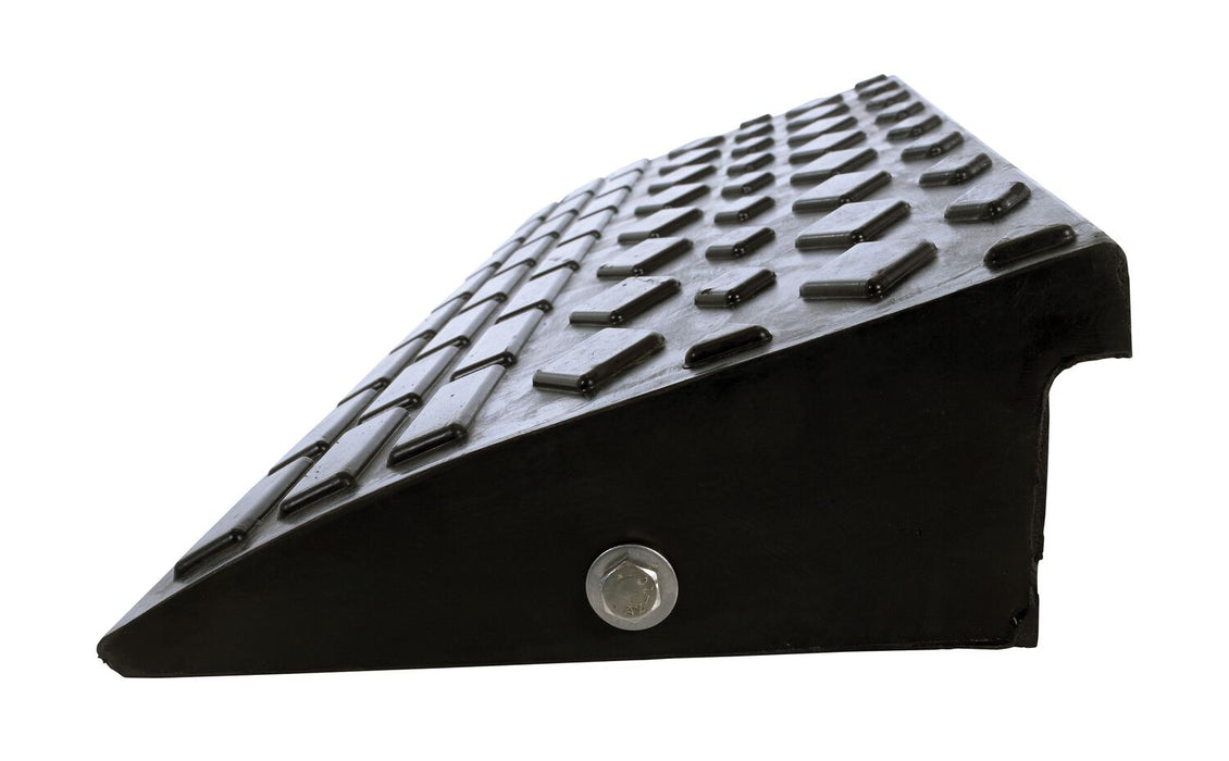 Vestil RCR-23 heavy duty rubber corner ramp rectangular - view 9