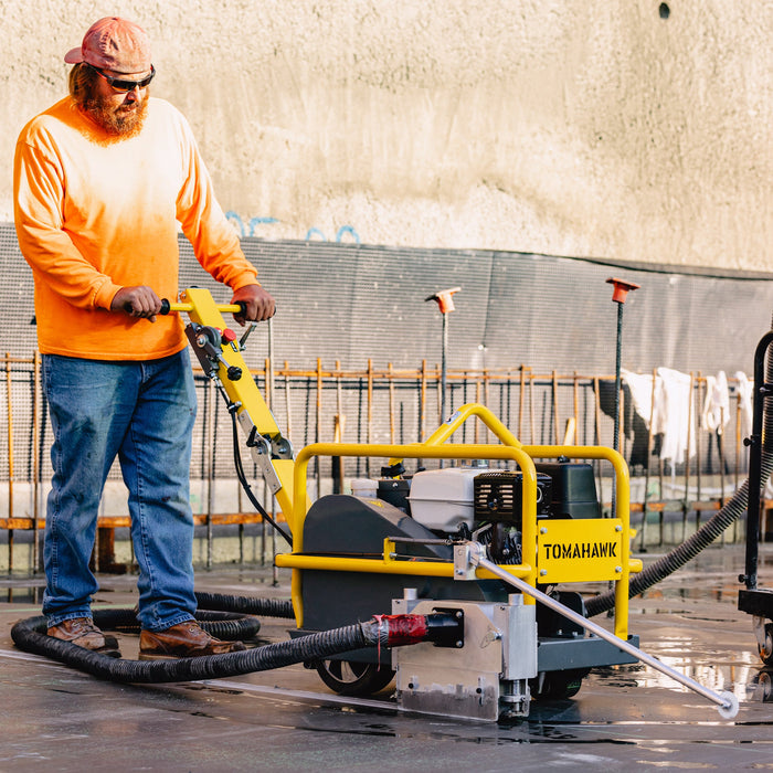 Tomahawk Power 10" Early Entry Green Concrete Saw with 13 HP Honda GX390 Engine - Product Image 10