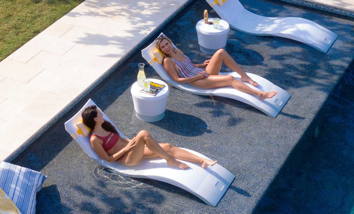 Ledge Lounger Signature Chaise — view 12
