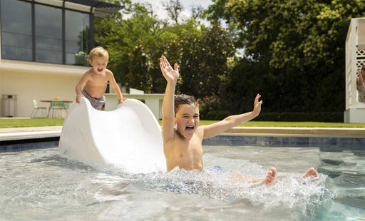 Ledge Lounger Signture Slide — view 2