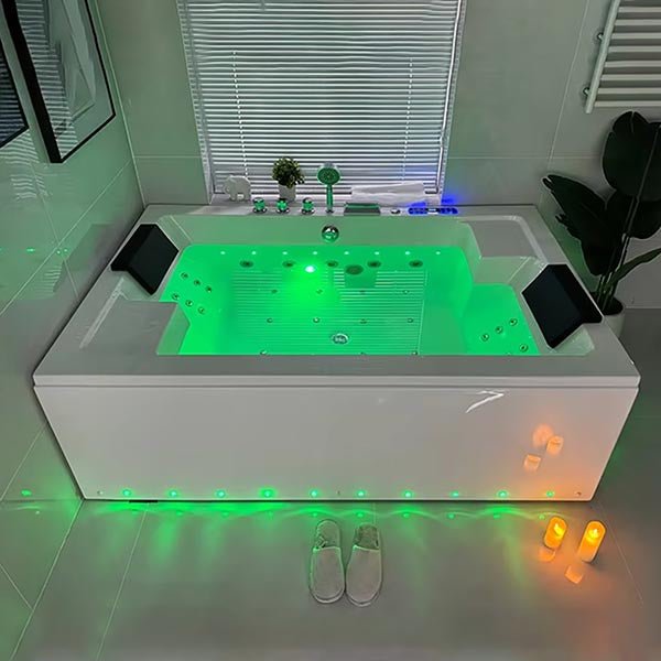Cascada Bellagio 71" Acrylic Spa Tub Bubble Jet 2-Person Massage Bathtub - Lifestyle View