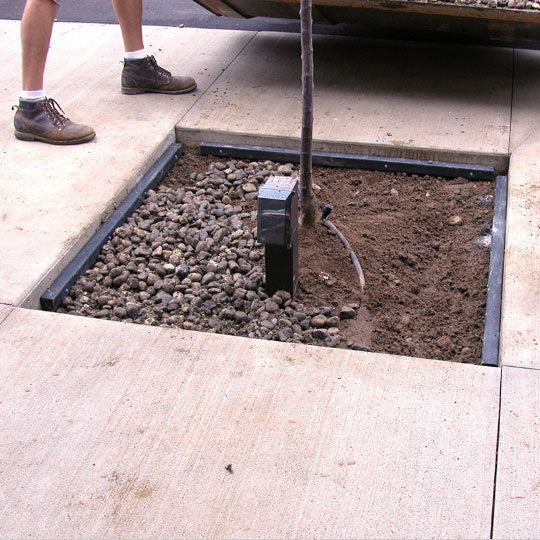 Vestil TG-5S-F-BK tree grate - view 3