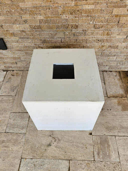 TessaRai Prefab Bowl Column — 22"x22"x24" tall