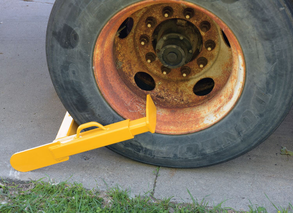 Vestil TWL-1223 steel trailer wheel lock - view 2
