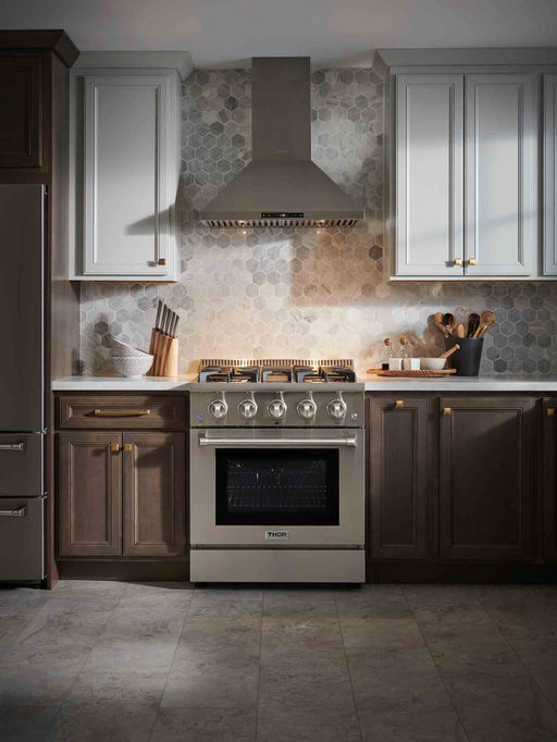 30-Inch 4.2 cu. ft. Dual Fuel Range in Stainless Steel (HRD3088U) - angle view