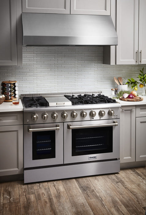 Thor Kitchen 48-Inch 6.7 cu. ft. Dual Fuel Range in Stainless Steel (HRD4803U) Thor Kitchen